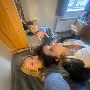 Meet your Posher, Brenda